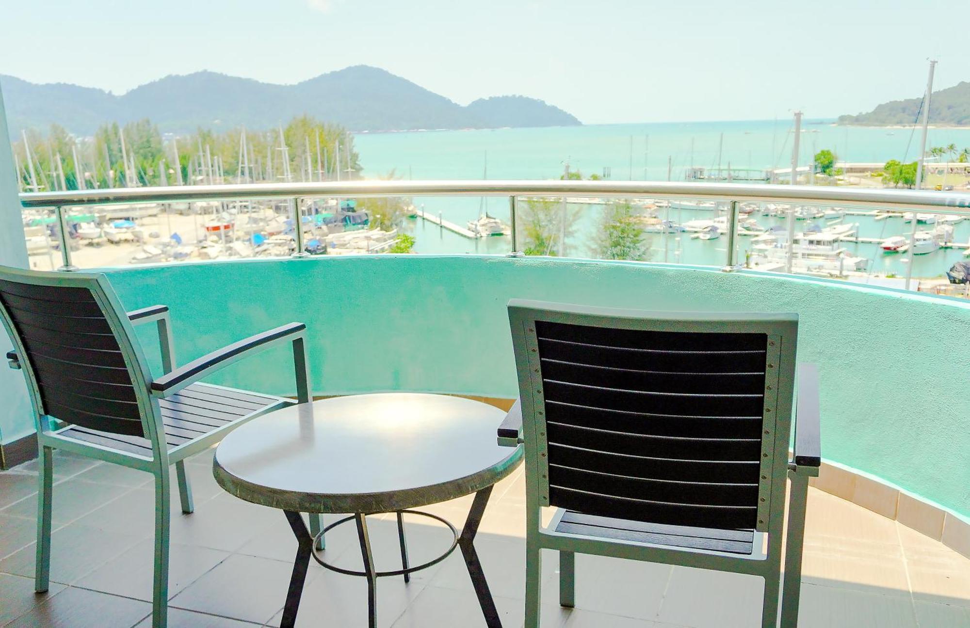 Apartment @ Marina Island Pekan Pangkor Eksteriør billede